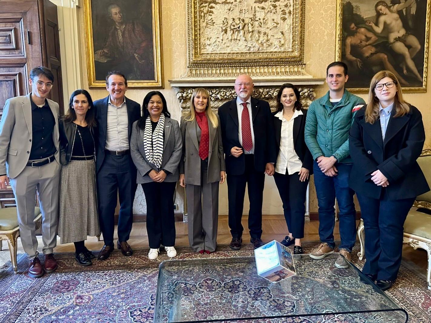 WhatsApp Image 2025-11-17 at 16.34.11